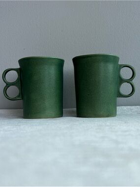 (2) BENNINGTON POTTERY mugs green ceramic handmade
